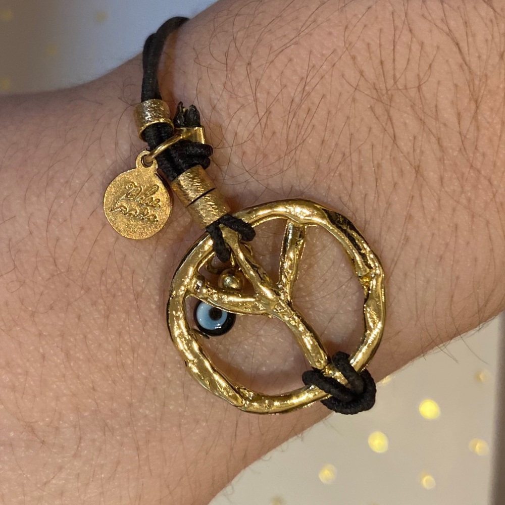 Peace sign bracelet